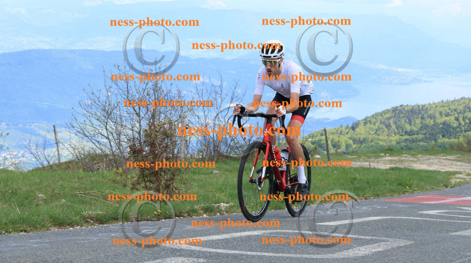 Col du Grand Colombier (3238).JPG