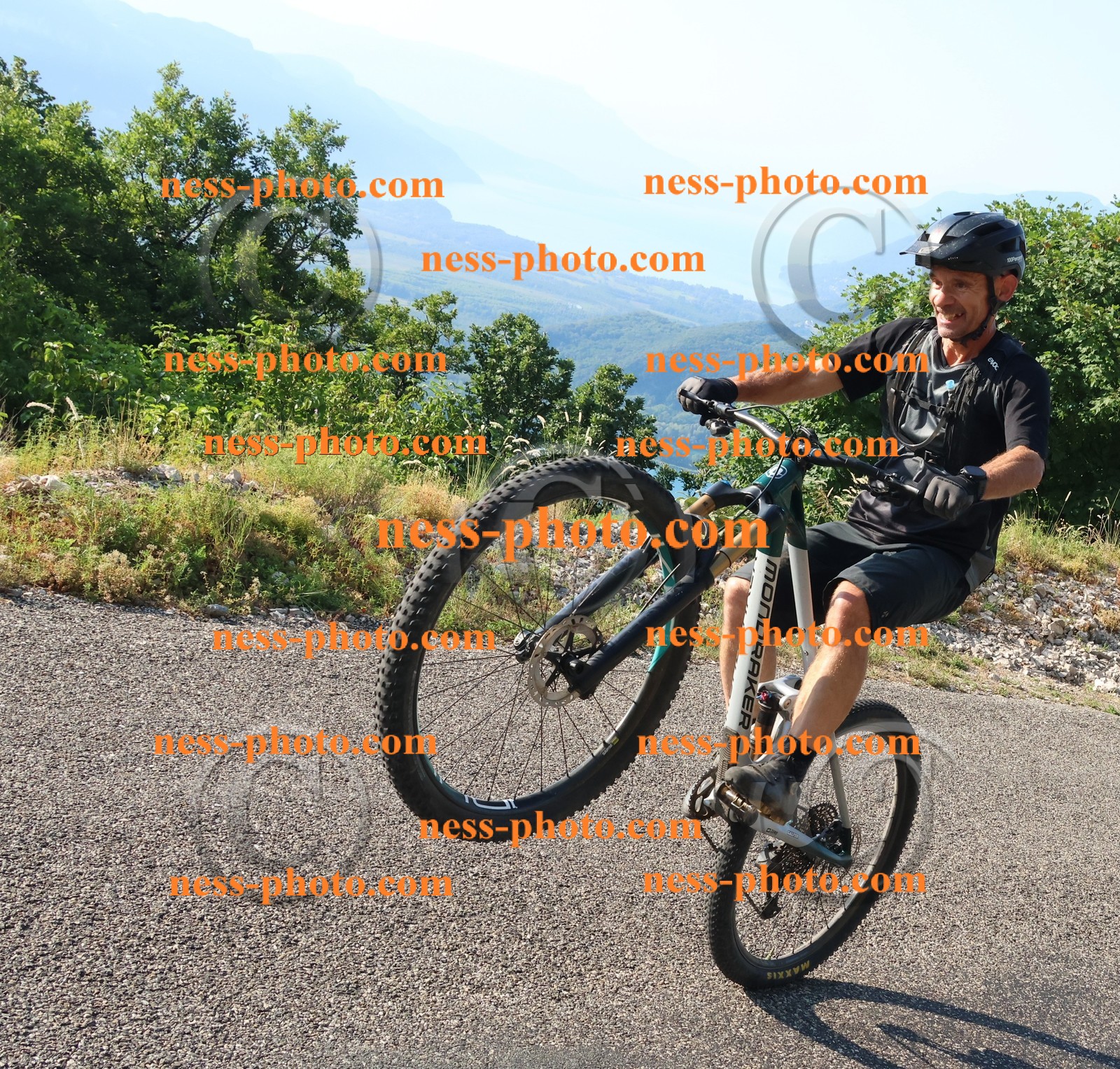 Col du Grand Colombier (84).JPG