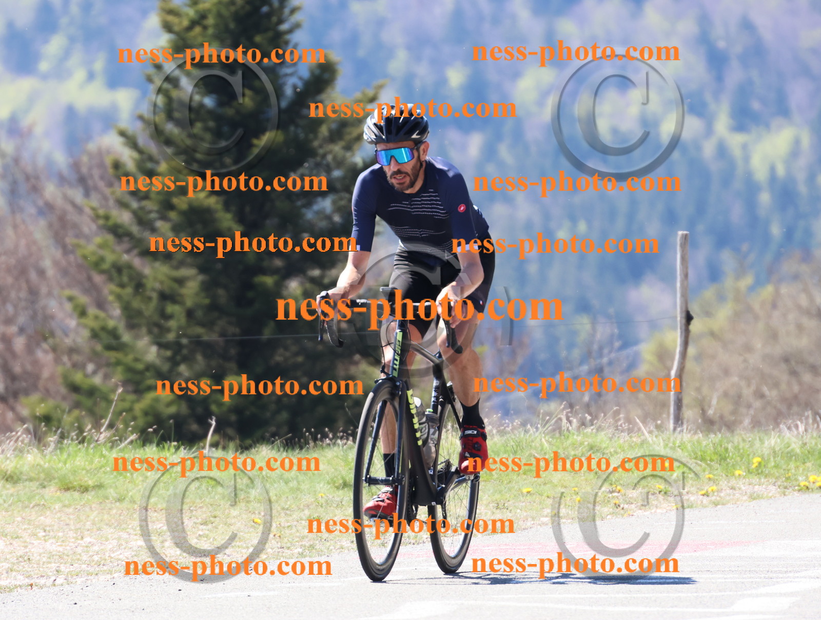 Col du Grand Colombier (112).JPG