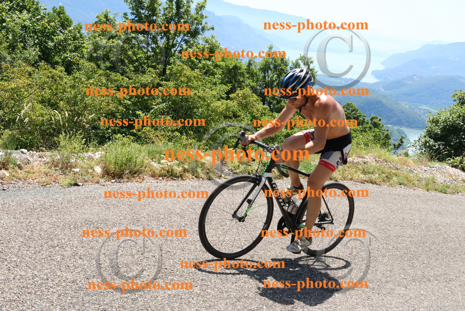 Col du Grand Colombier (154).JPG