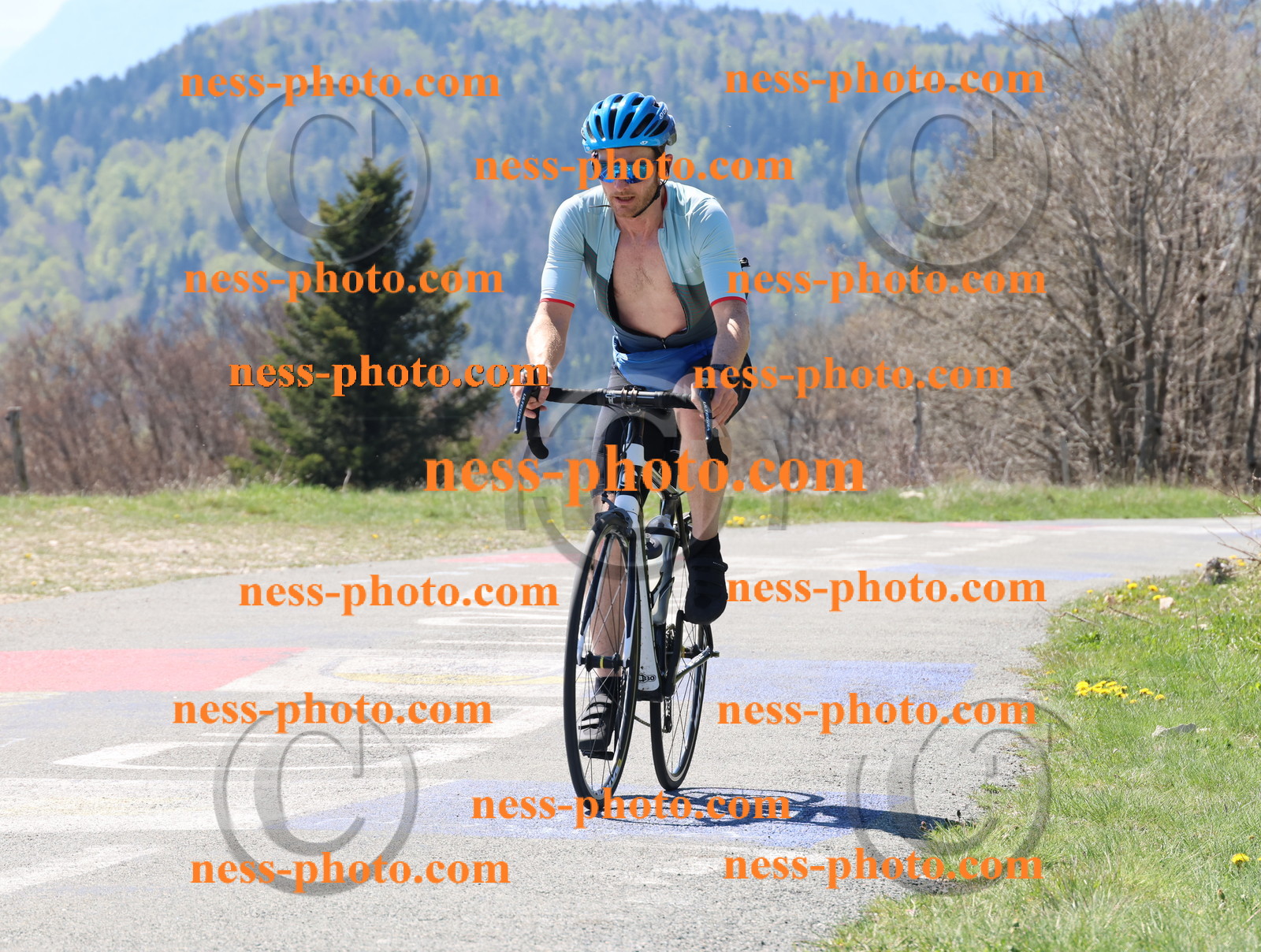 Col du Grand Colombier (195).JPG