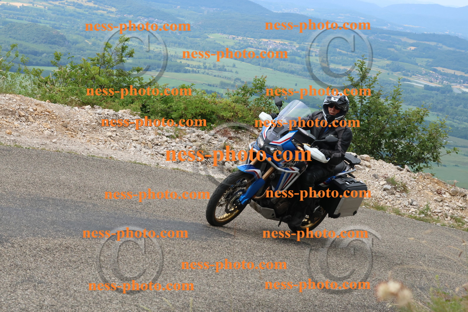 Col du Grand Colombier (28).JPG