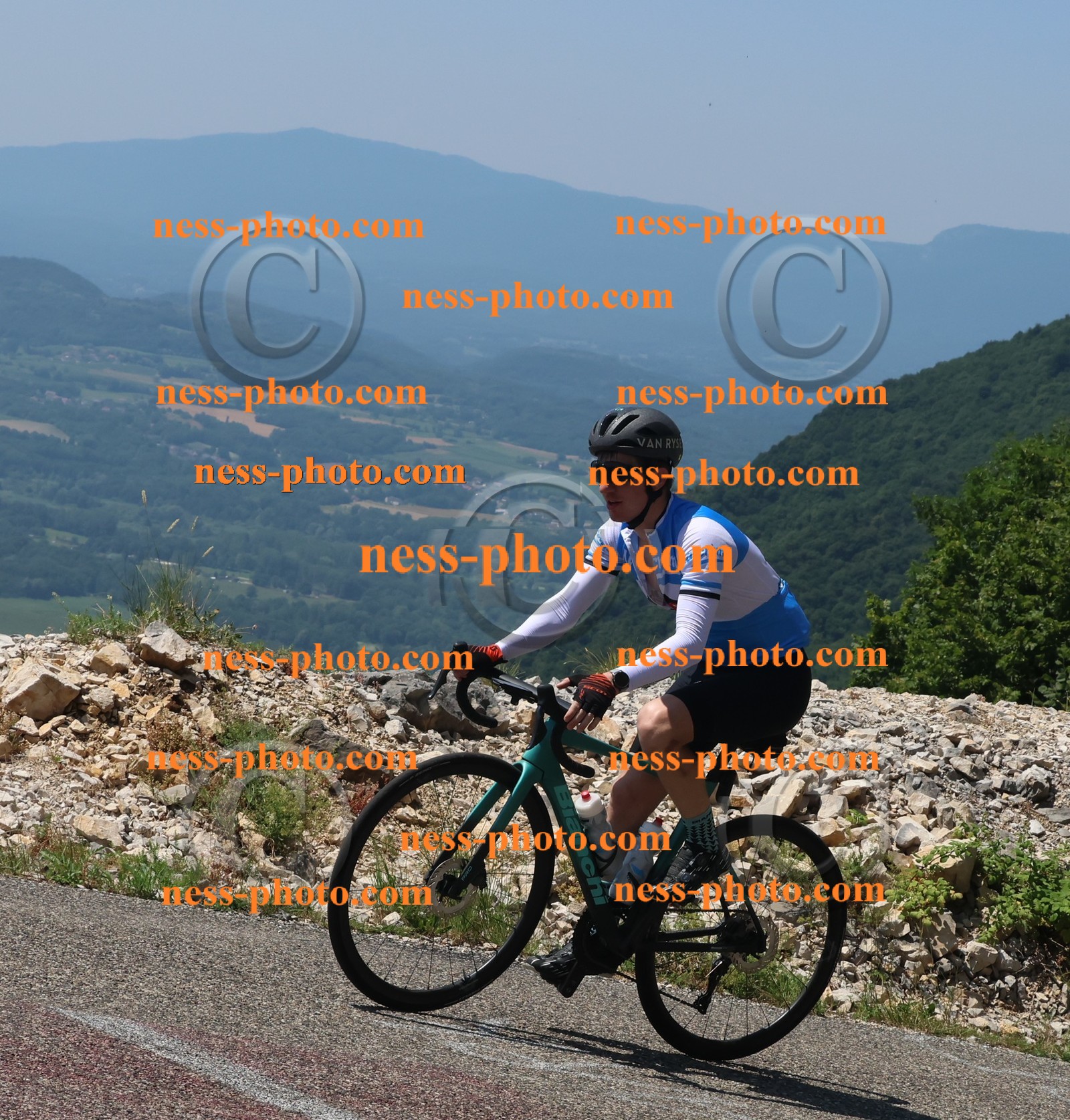 Col du Grand Colombier (459).JPG