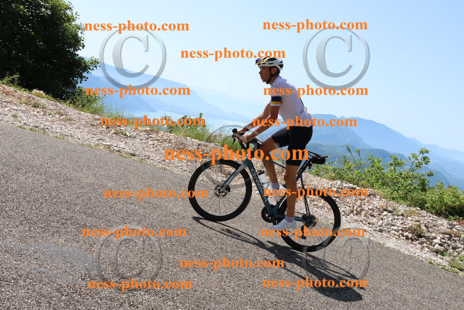 Col du Grand Colombier (136).JPG