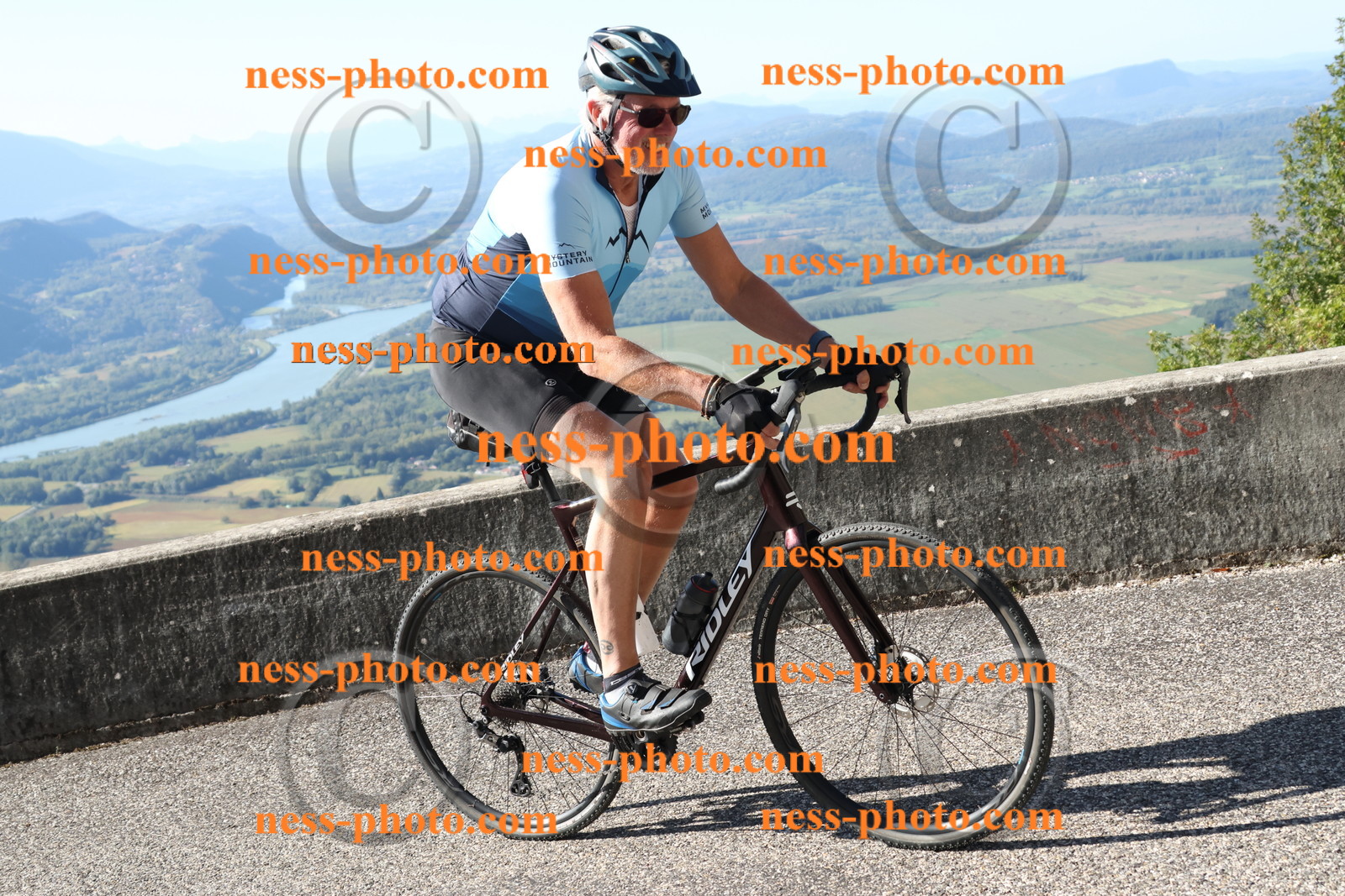 Col du Grand Colombier (249).JPG