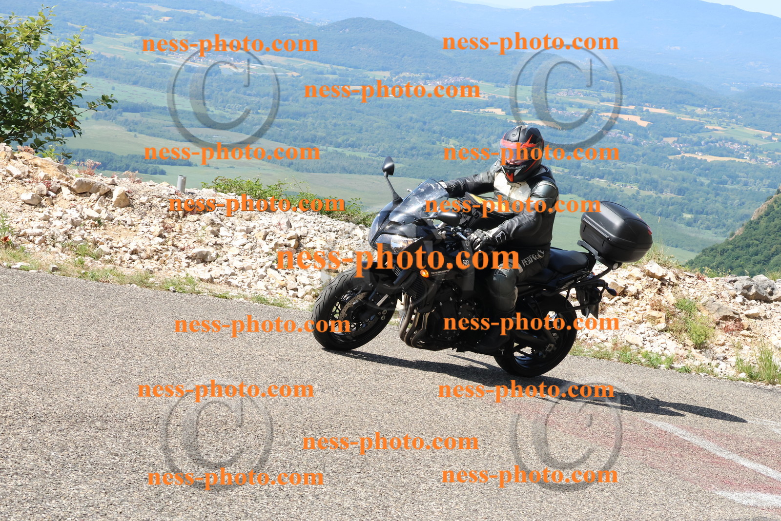 Col du Grand Colombier (36).JPG