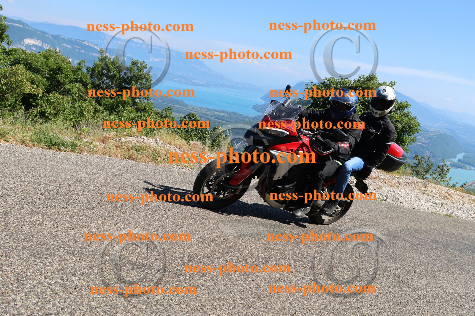 Col du Grand Colombier (353).JPG