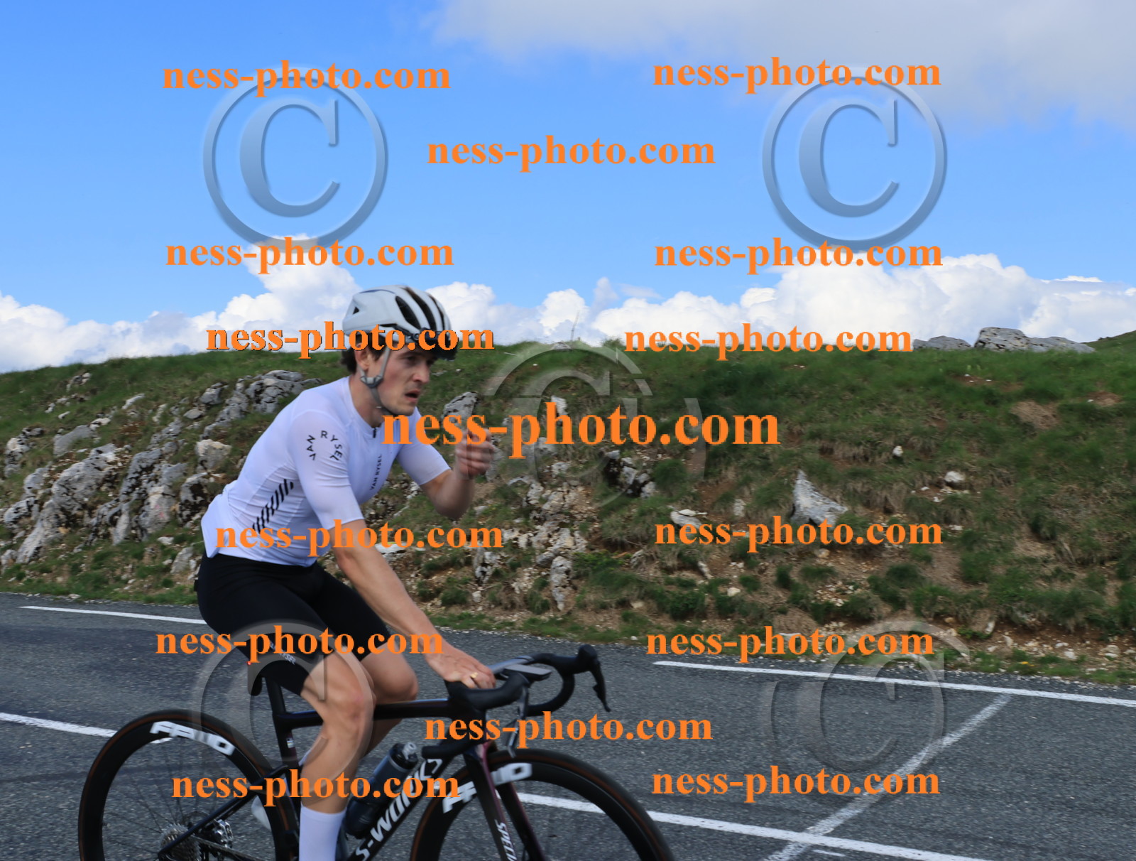 Col du Grand Colombier (2314).JPG