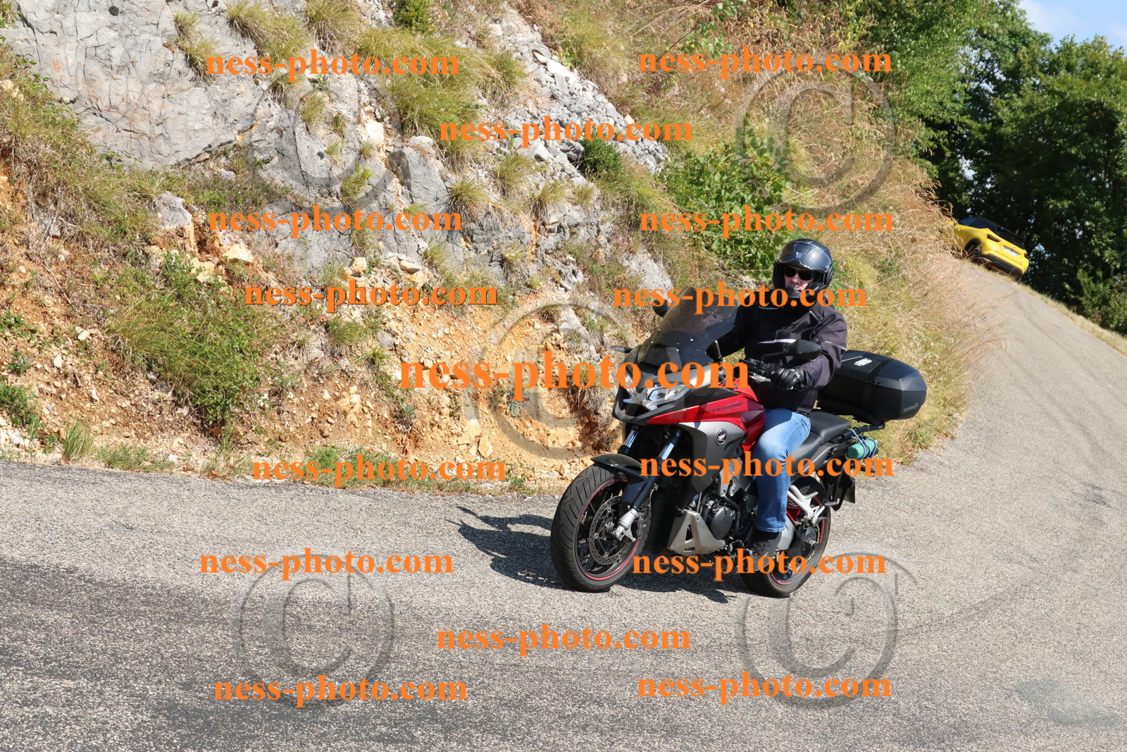 Col du Grand Colombier (113).JPG