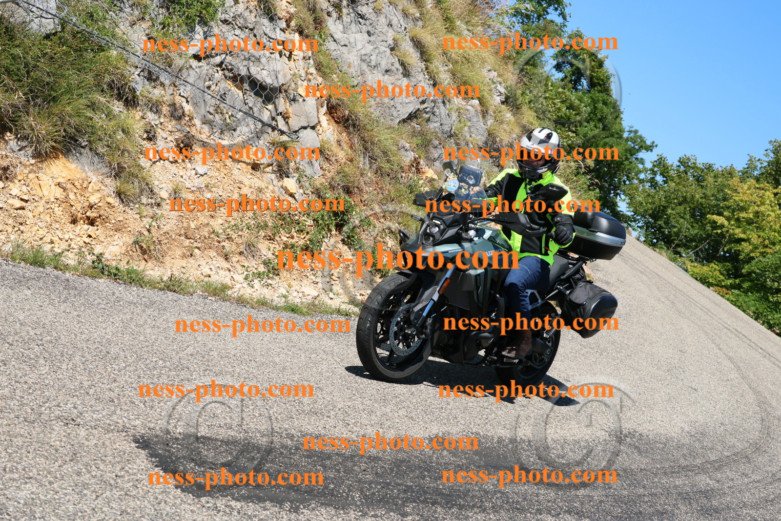 Col du Grand Colombier (123).JPG