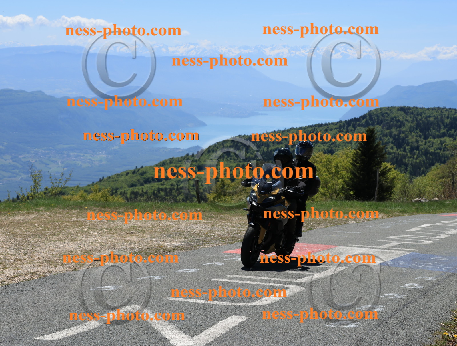 Col du Grand Colombier (154).JPG