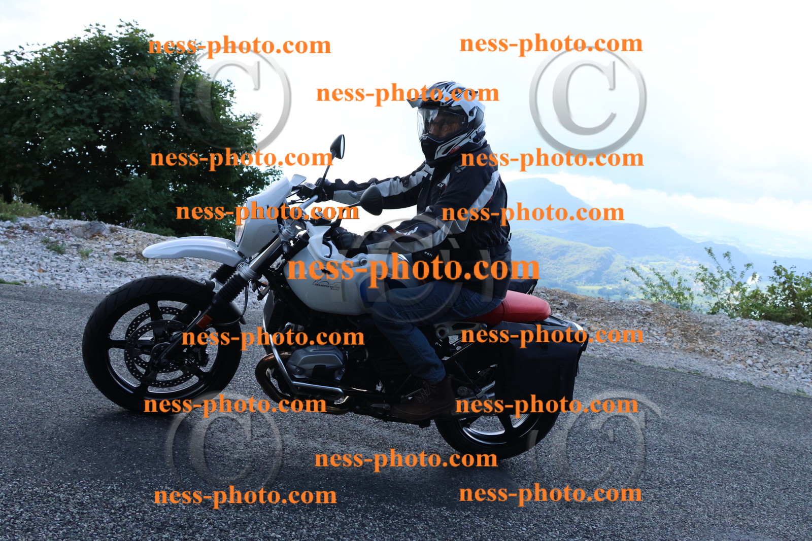 Col du Grand Colombier (27).JPG