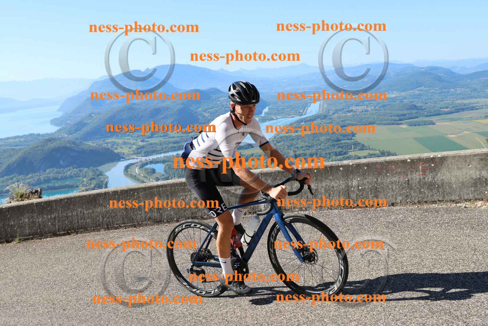 Col du Grand Colombier (18).JPG