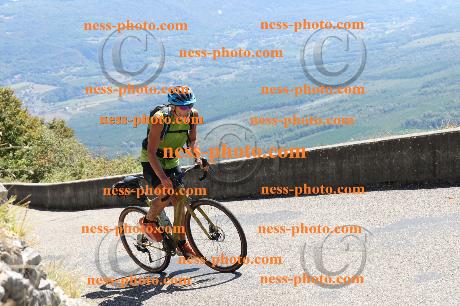 Col du Grand Colombier (394).JPG