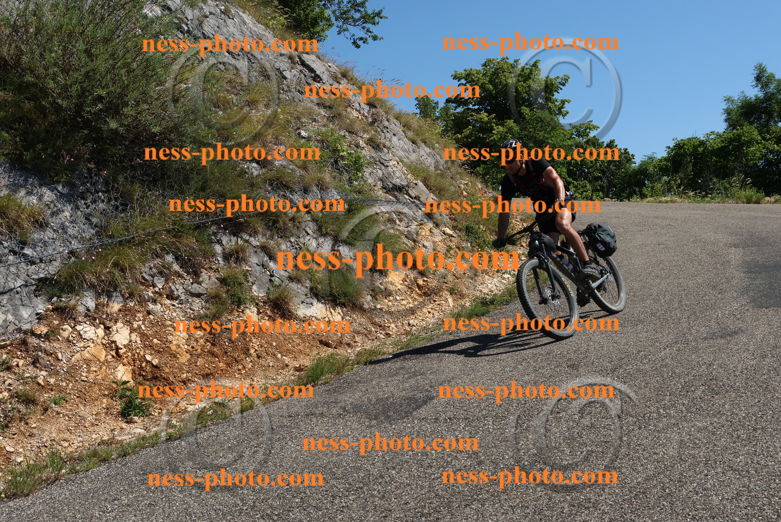 Col du Grand Colombier (372).JPG