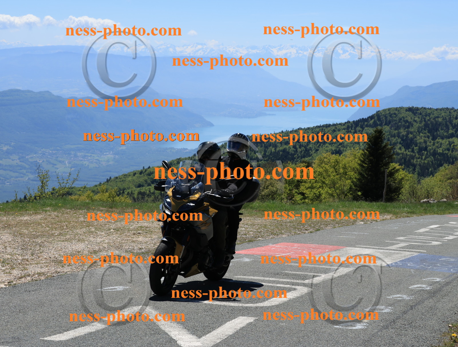Col du Grand Colombier (155).JPG