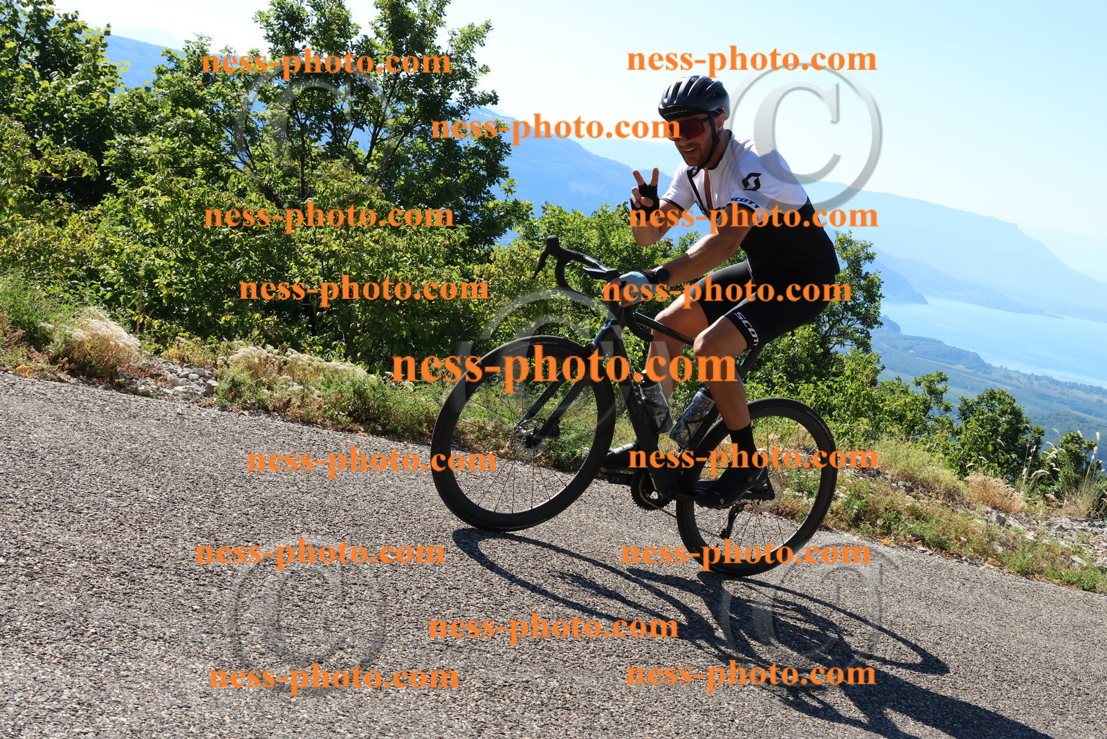 Col du Grand Colombier (169).JPG