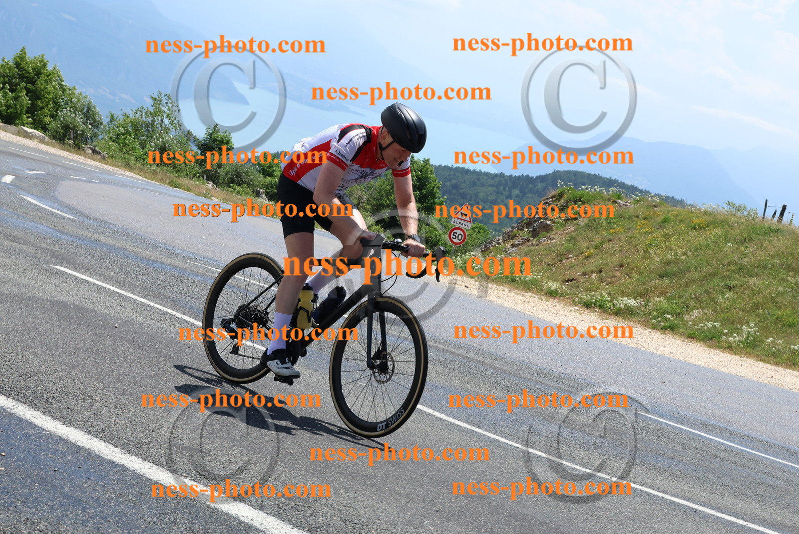 Col du Grand Colombier (182).JPG