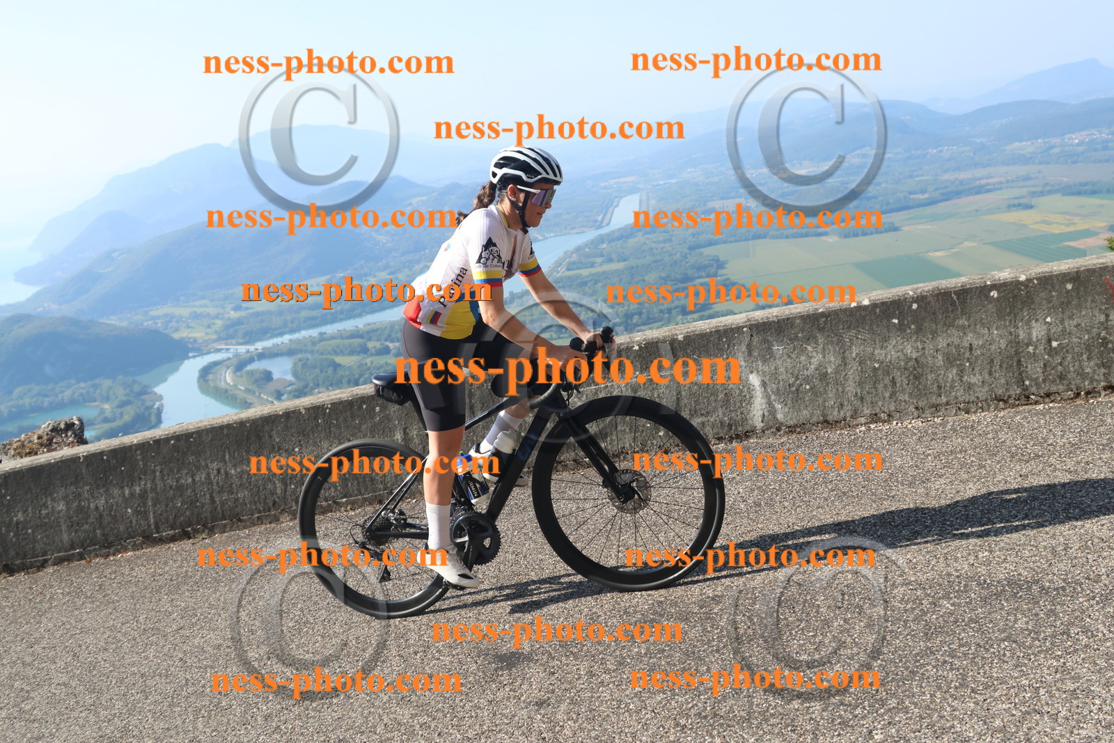 Col du Grand Colombier (1697).JPG