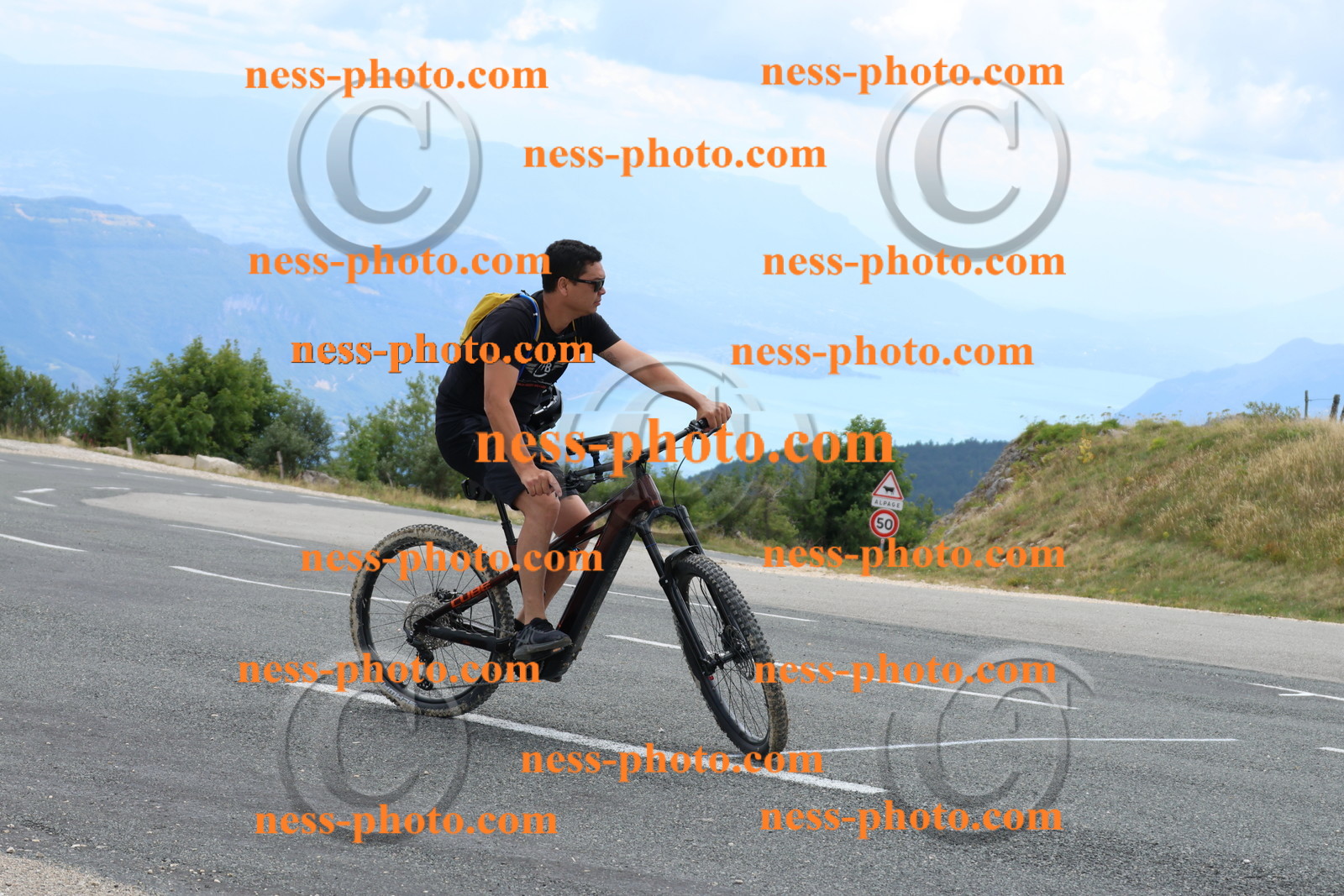 Col du Grand Colombier (234).JPG