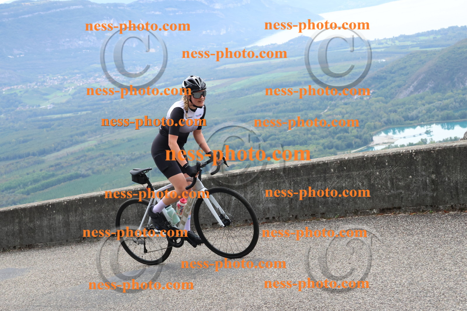 Col du Grand Colombier (543).JPG