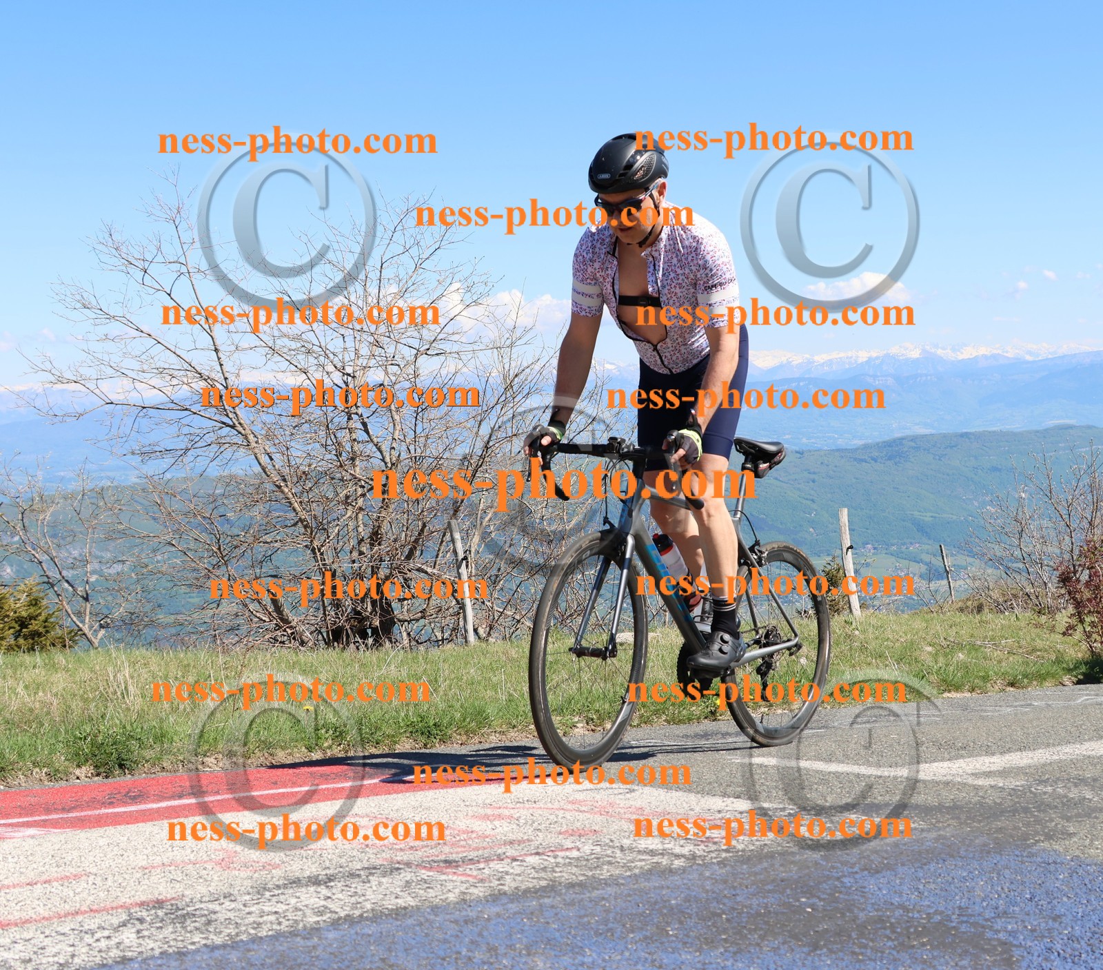 Col du Grand Colombier (1104).JPG