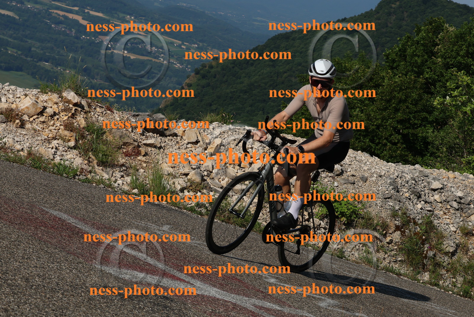 Col du Grand Colombier (117).JPG