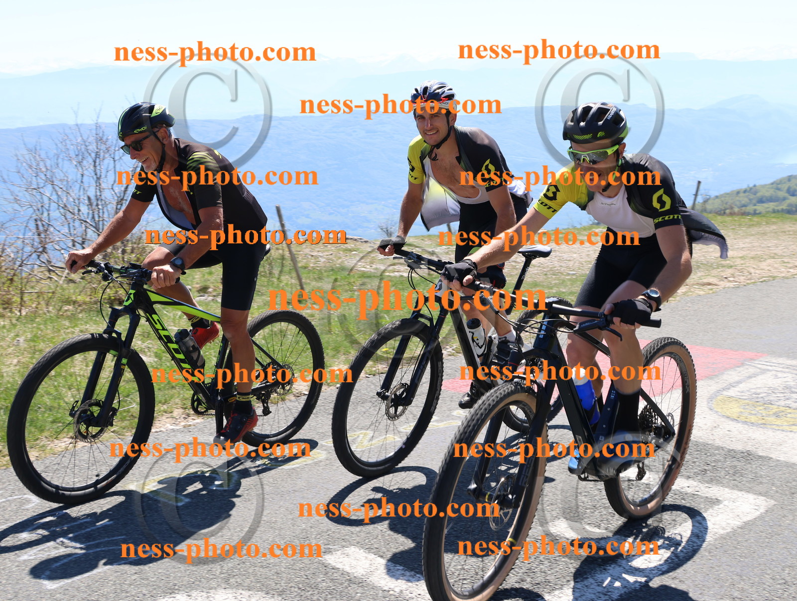 Col du Grand Colombier (304).JPG