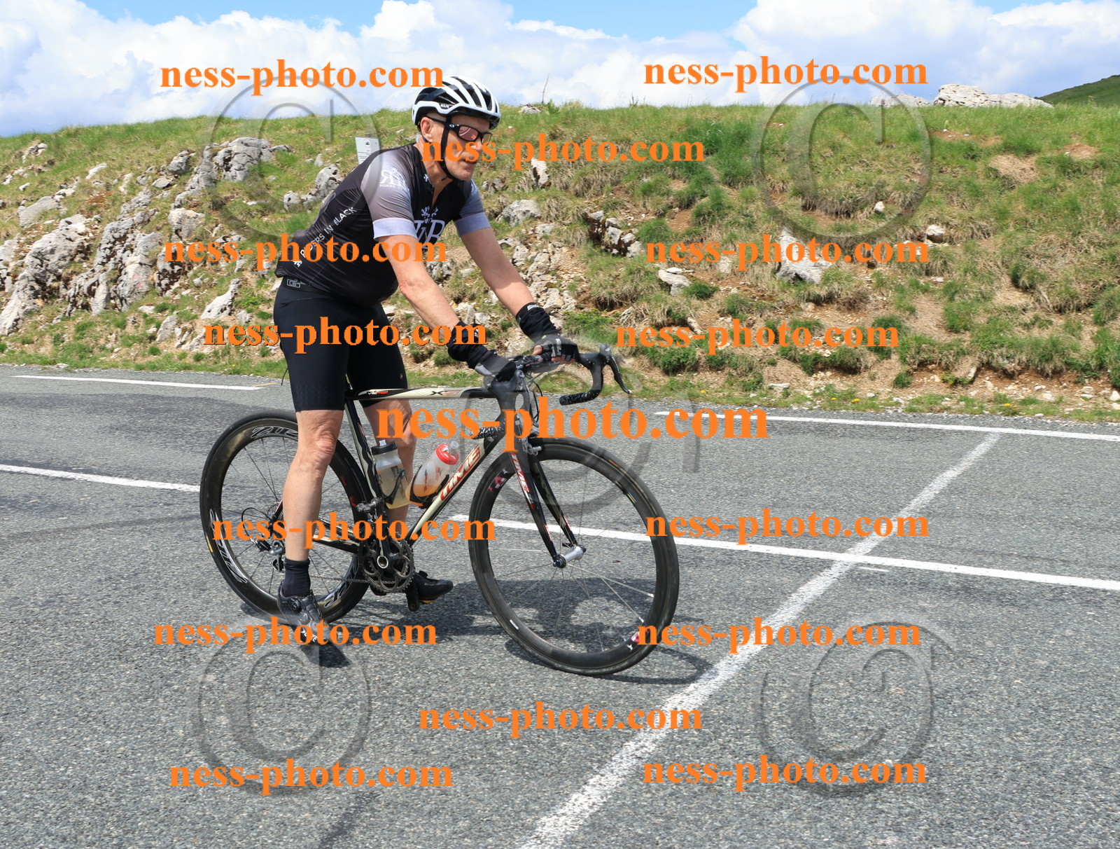 Col du Grand Colombier (2850).JPG