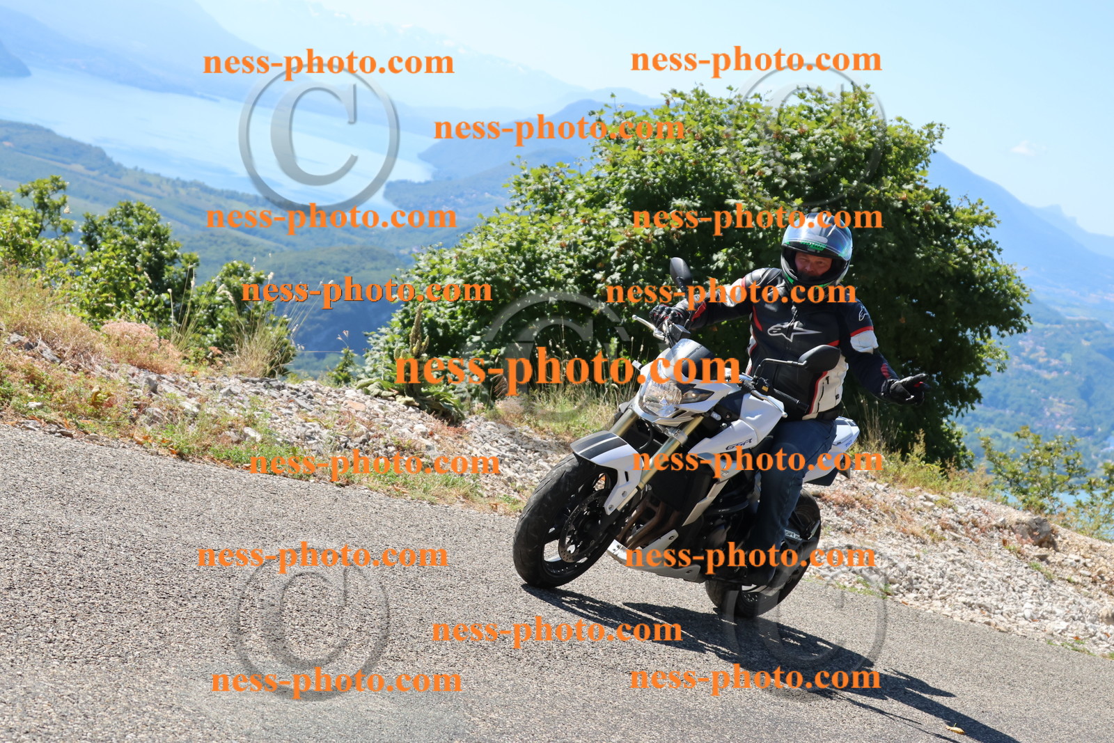 Col du Grand Colombier (36).JPG