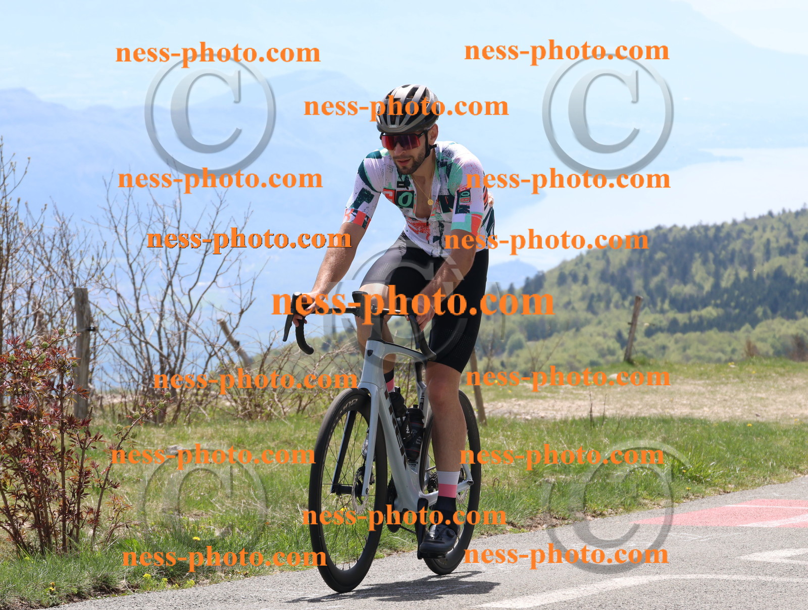 Col du Grand Colombier (219).JPG