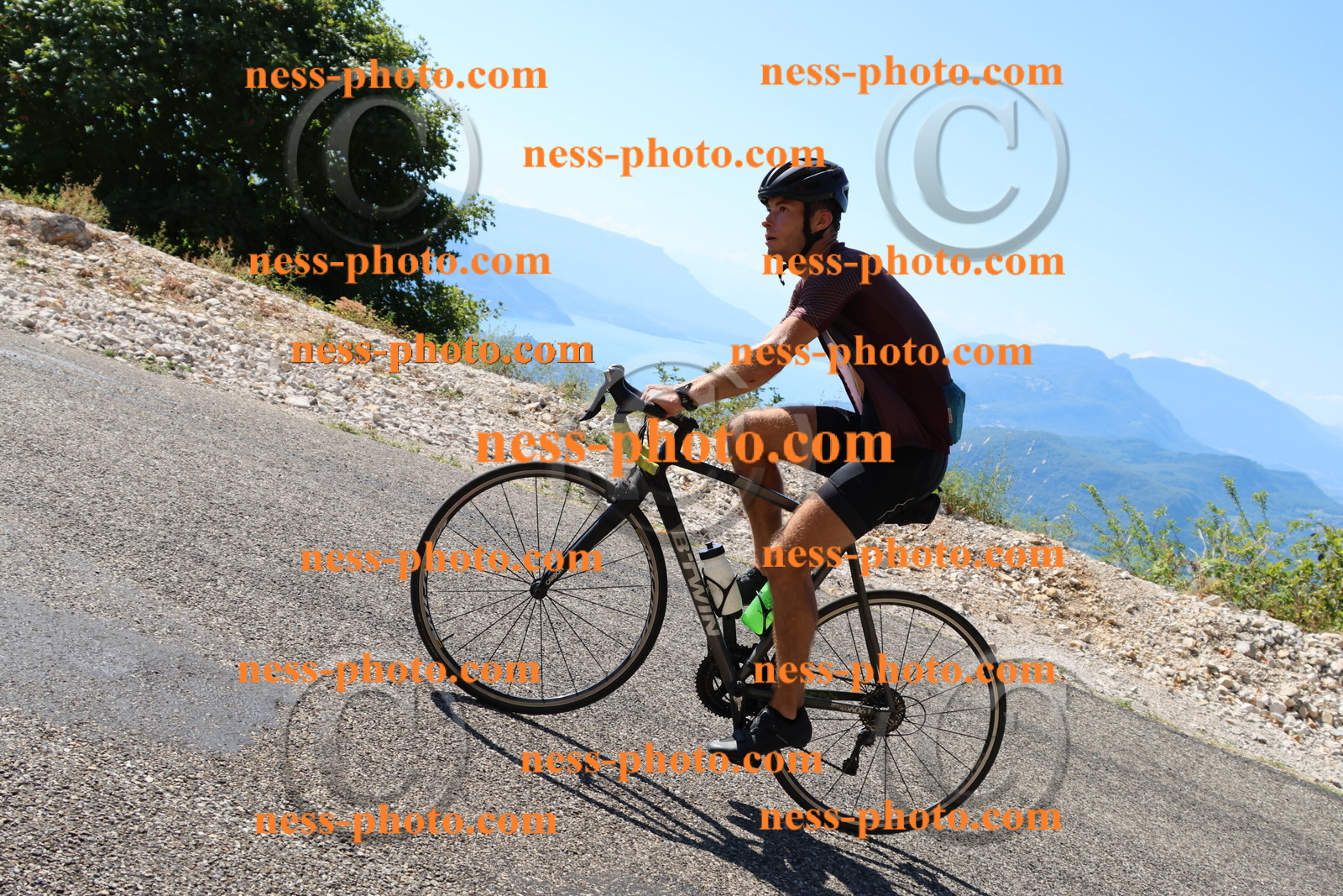 Col du Grand Colombier (2030).JPG