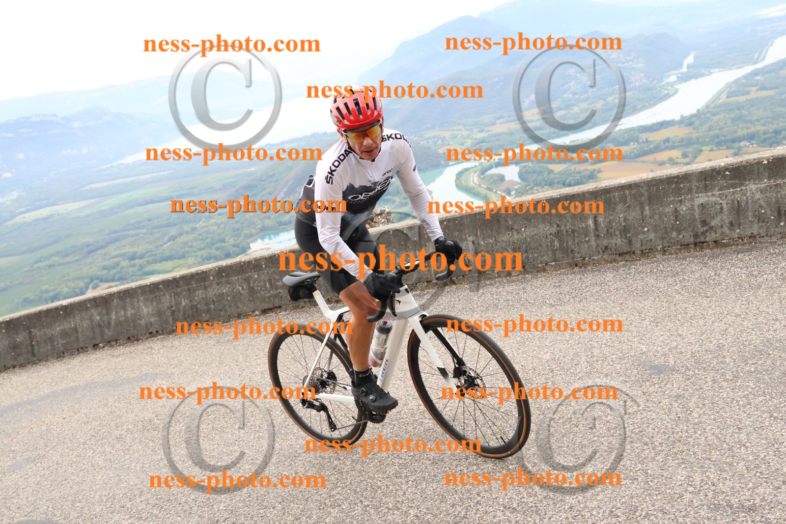 Col du Grand Colombier (103).JPG