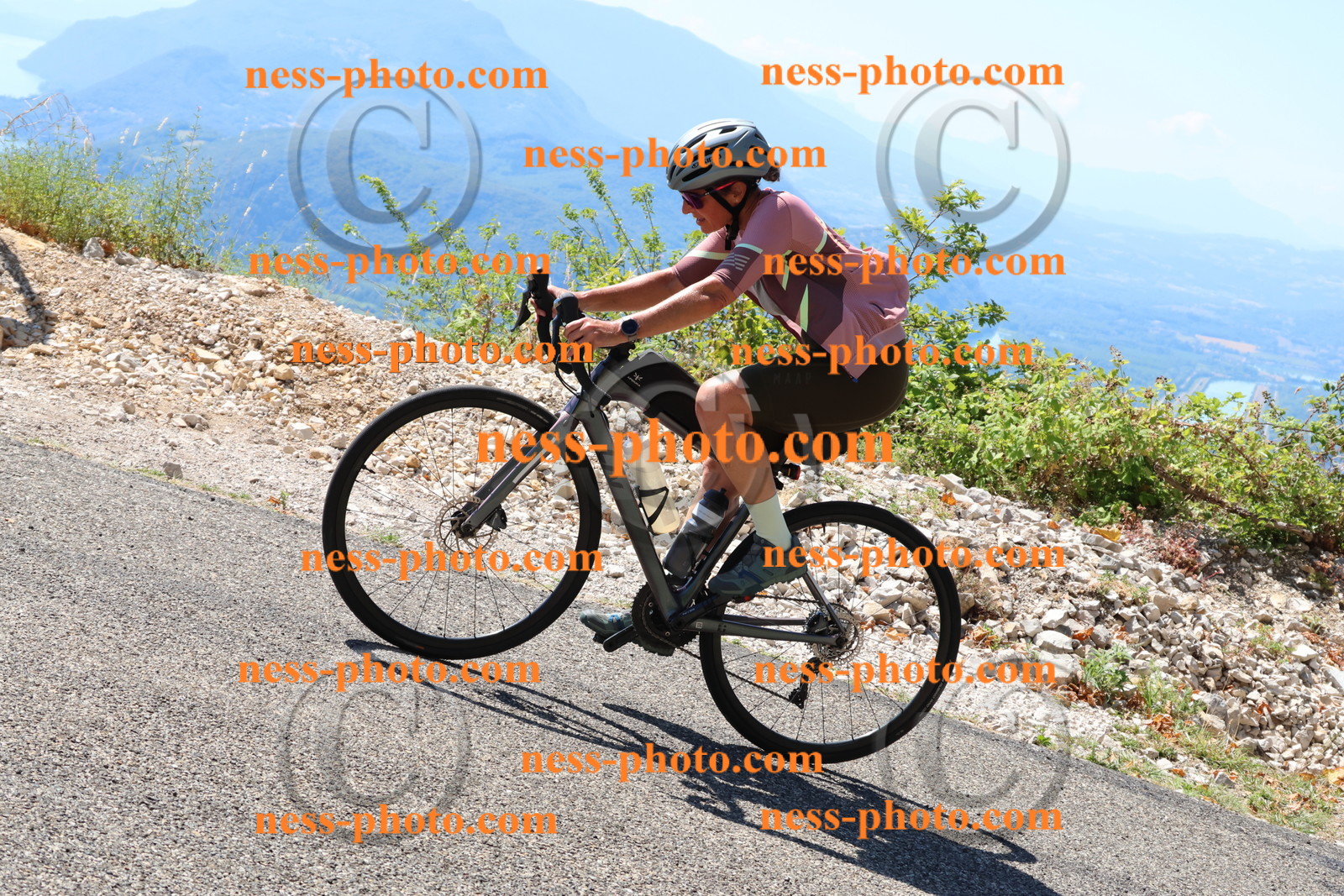 Col du Grand Colombier (2400).JPG