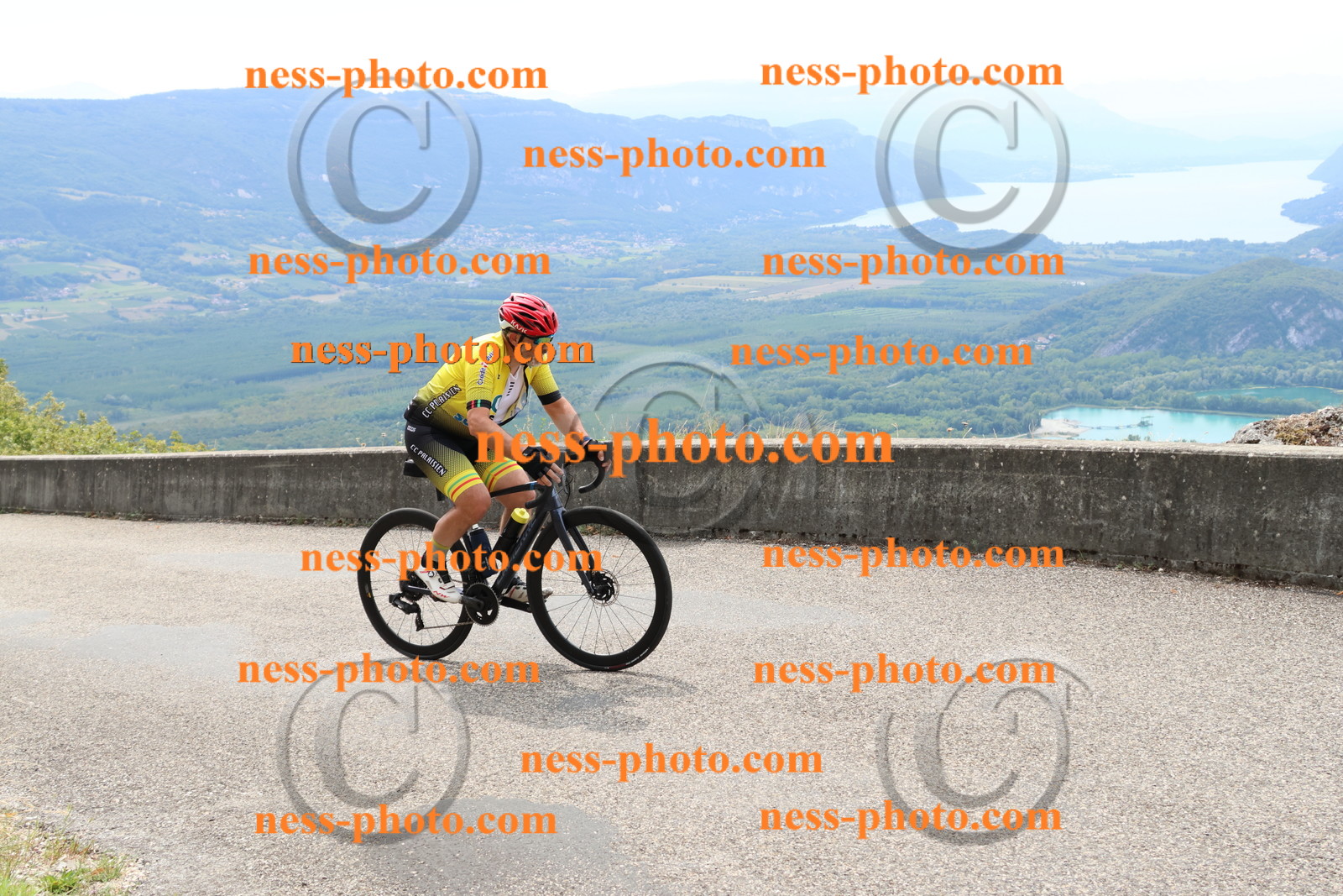 Col du Grand Colombier (182).JPG