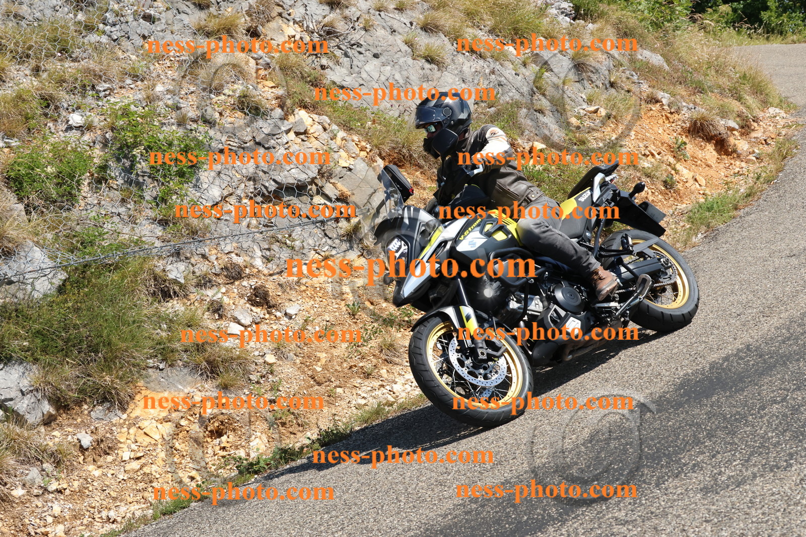 Col du Grand Colombier (159).JPG