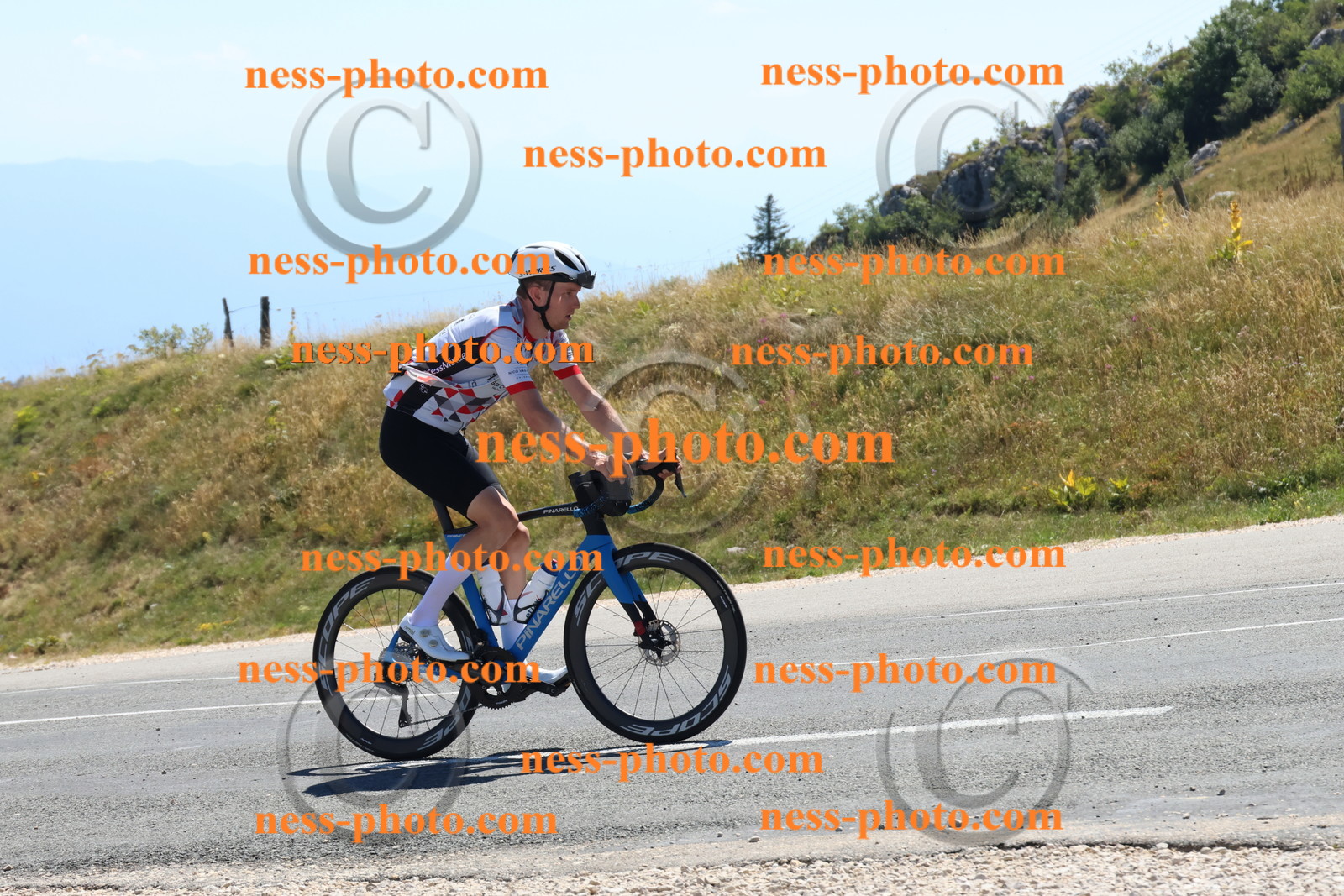 Col du Grand Colombier (293).JPG