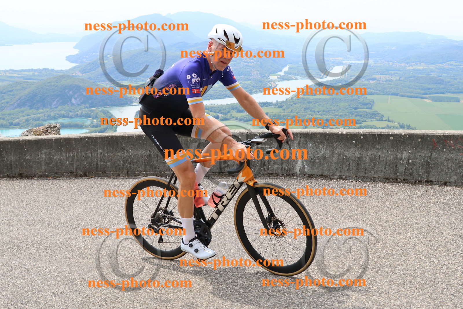 Col du Grand Colombier (236).JPG