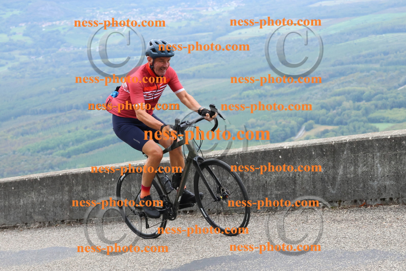 Col du Grand Colombier (239).JPG