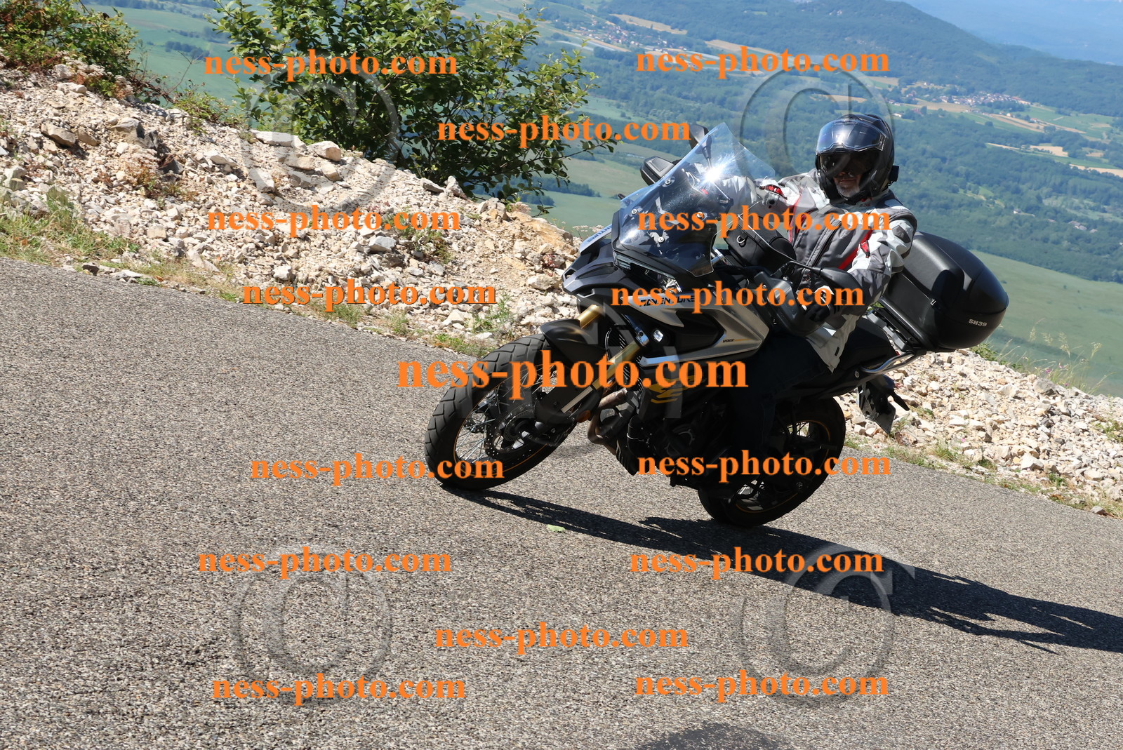 Col du Grand Colombier (100).JPG