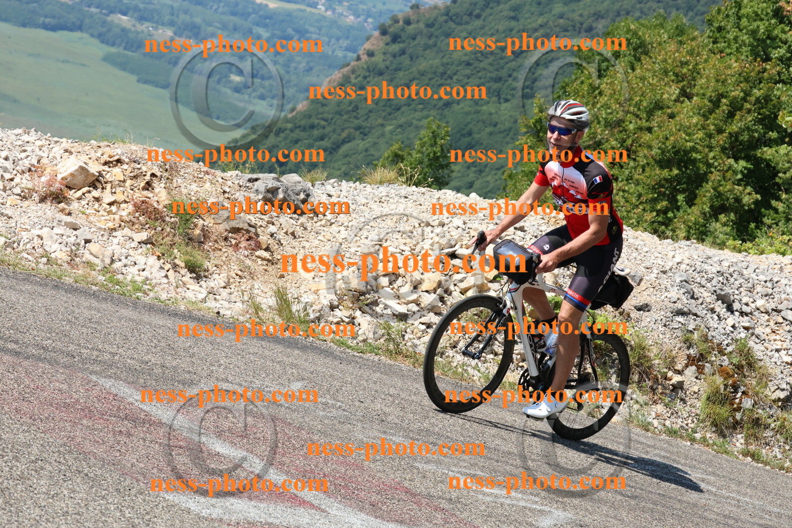 Col du Grand Colombier (333).JPG