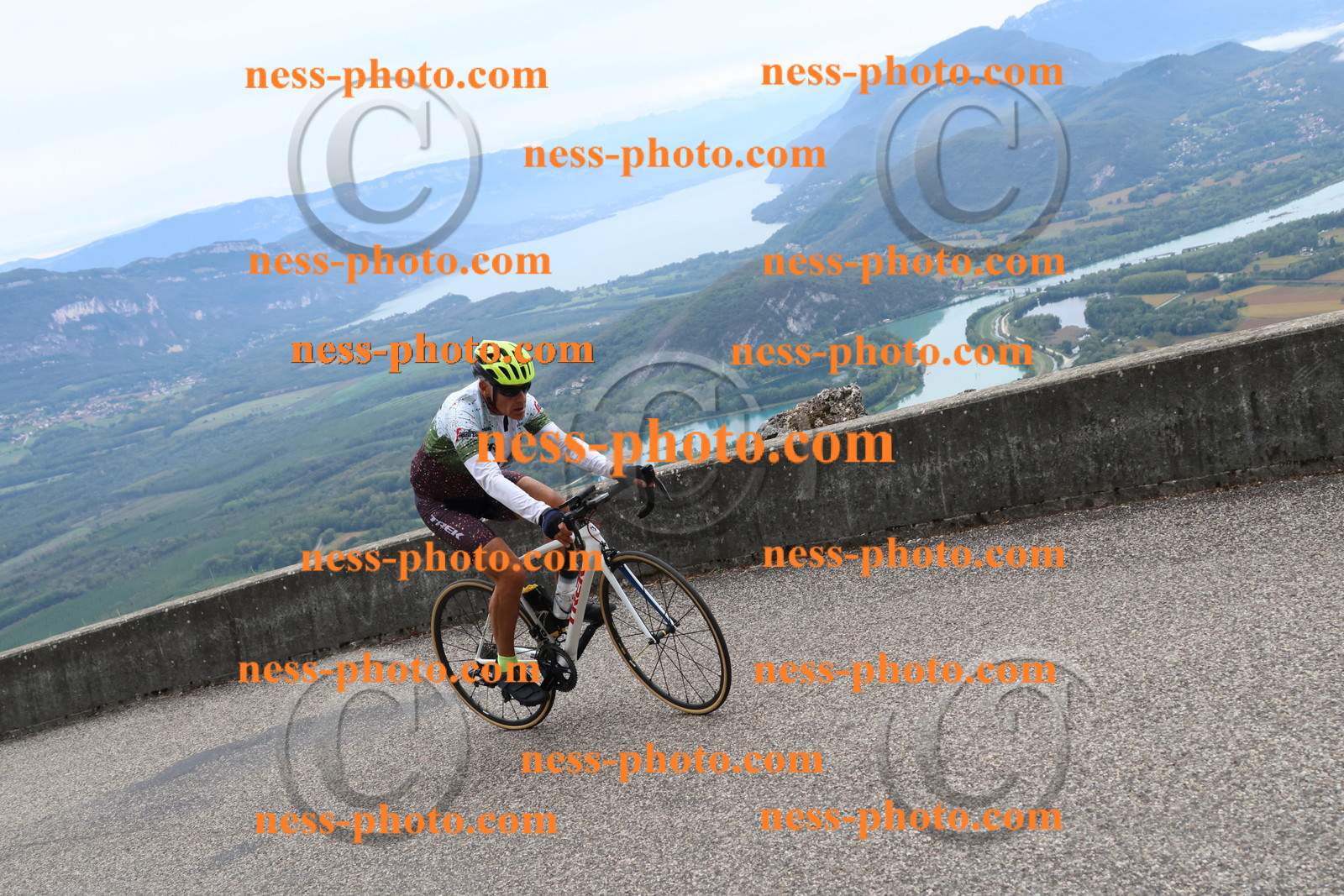 Col du Grand Colombier (1271).JPG