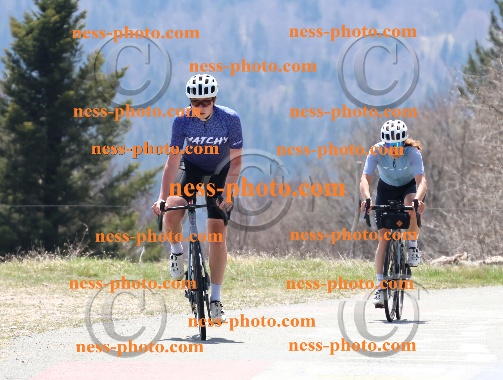 Col du Grand Colombier (289).JPG