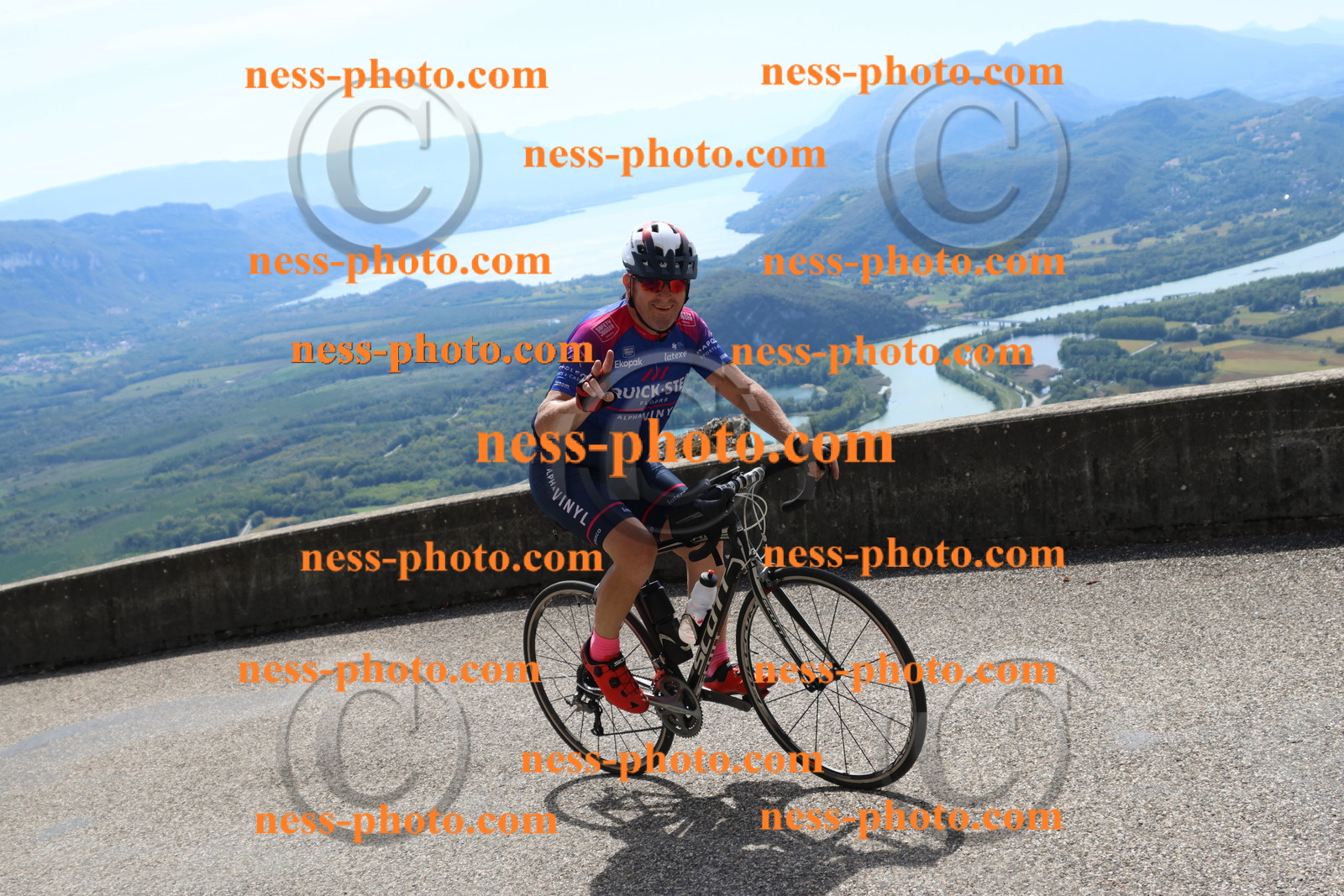 Col du Grand Colombier (540).JPG