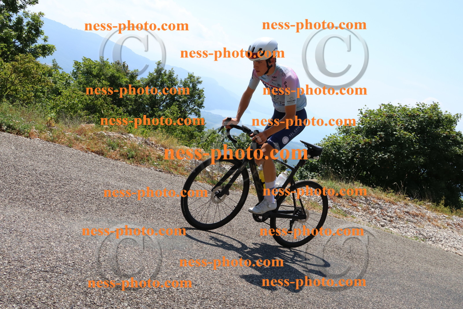 Col du Grand Colombier (416).JPG