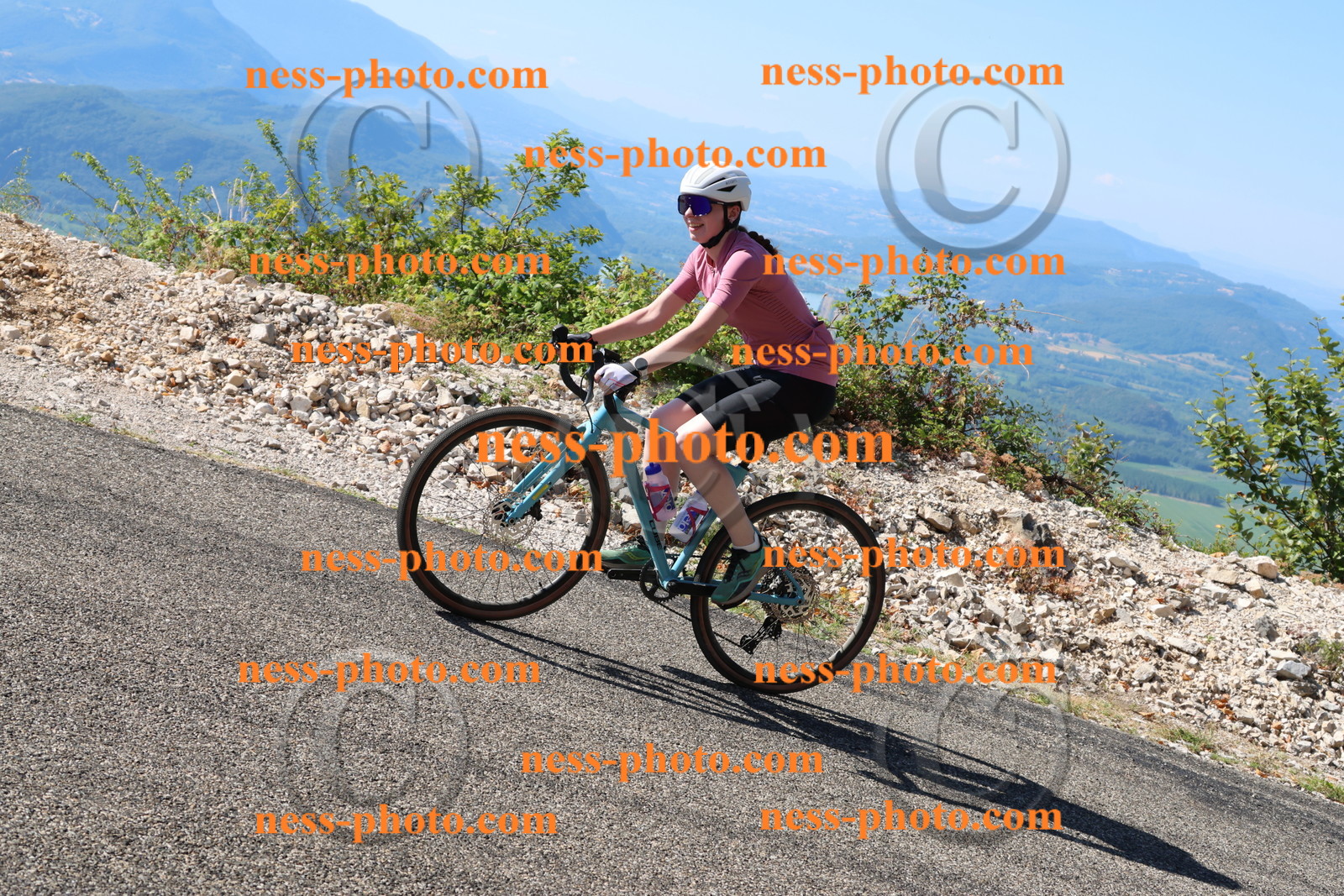 Col du Grand Colombier (1650).JPG