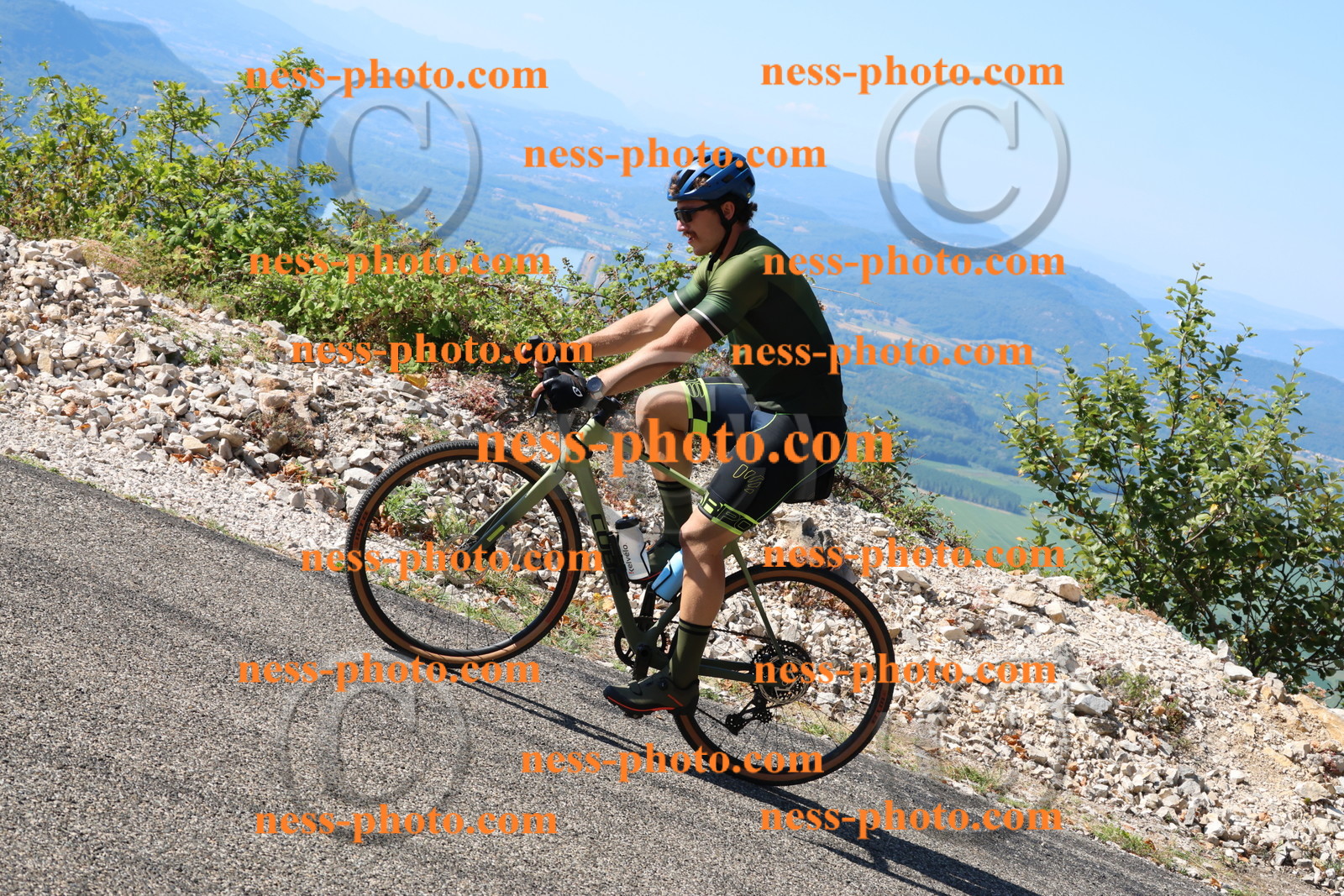 Col du Grand Colombier (1638).JPG