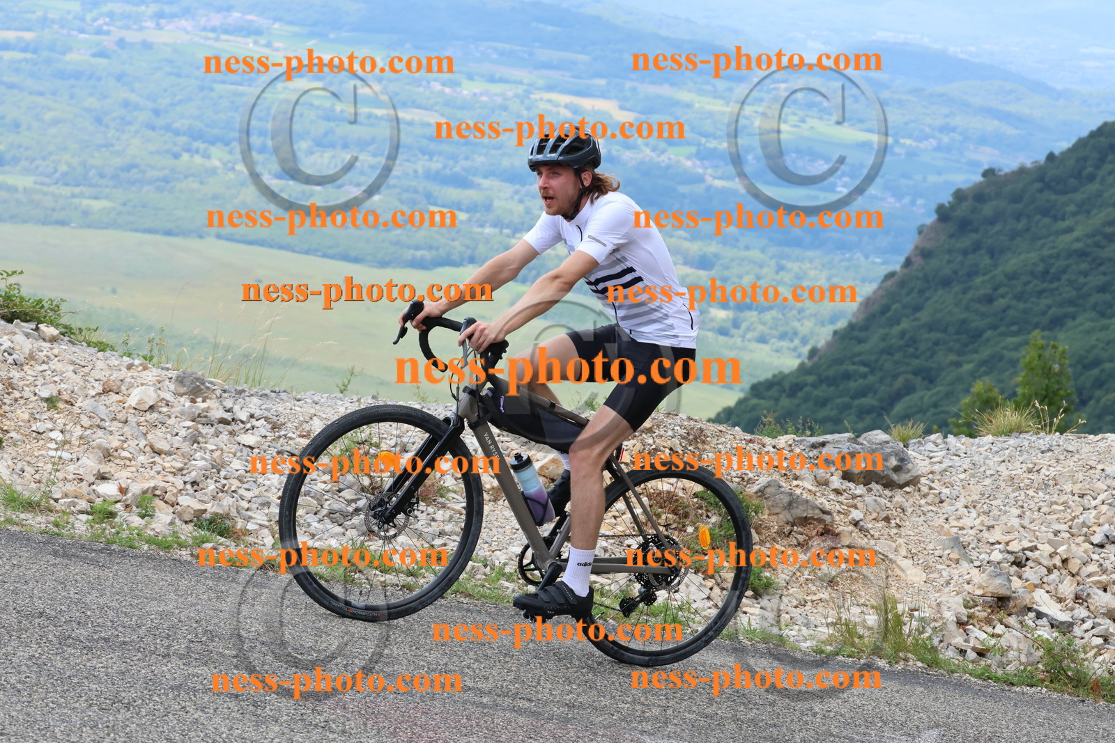 Col du Grand Colombier (297).JPG