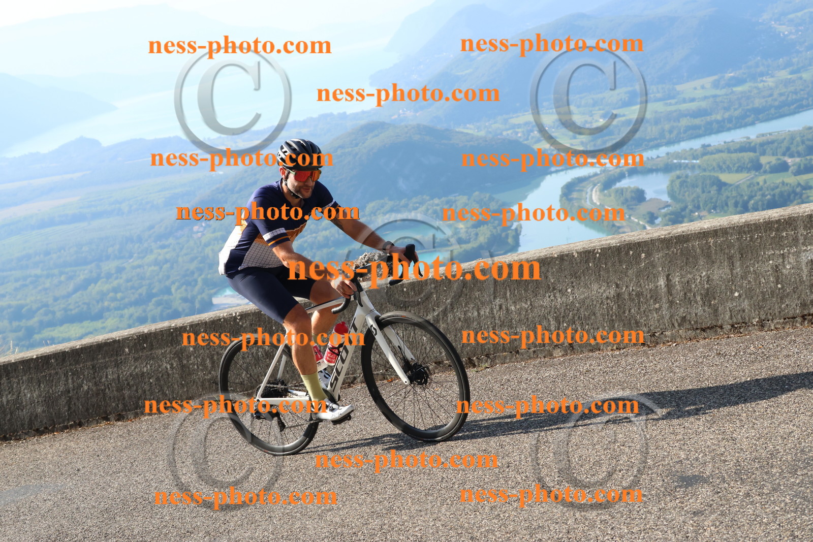 Col du Grand Colombier (887).JPG