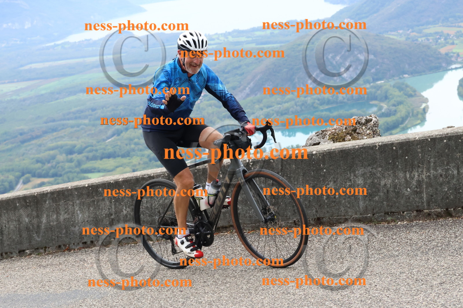 Col du Grand Colombier (439).JPG